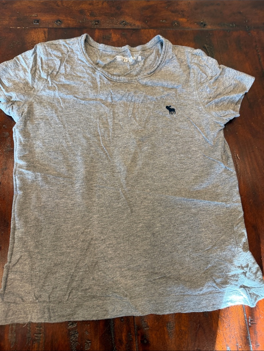 Abercrombie & Fitch Heather Gray Short Sleeve Tee with Navy Moose Logo